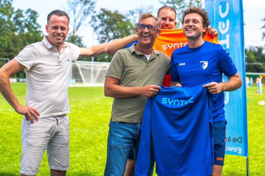 Romke en Hedde Jan bij Voetbalkamp Avontuurlijk